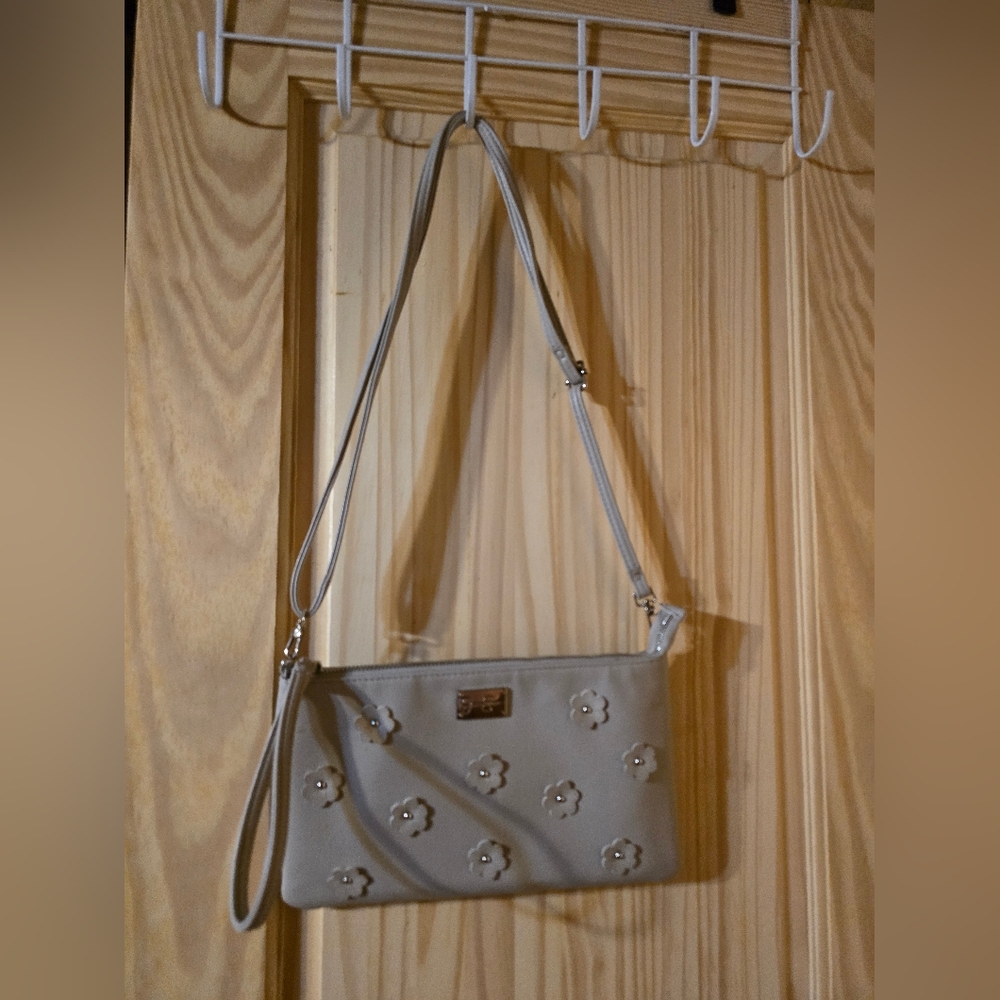 Small tan Jessica Simpson clutch/crossbody purse
